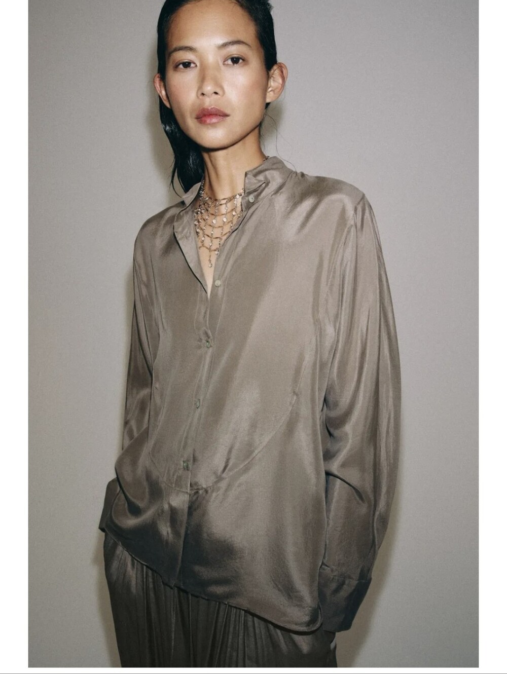 100% Silk Flowy  Shirt in Taupe